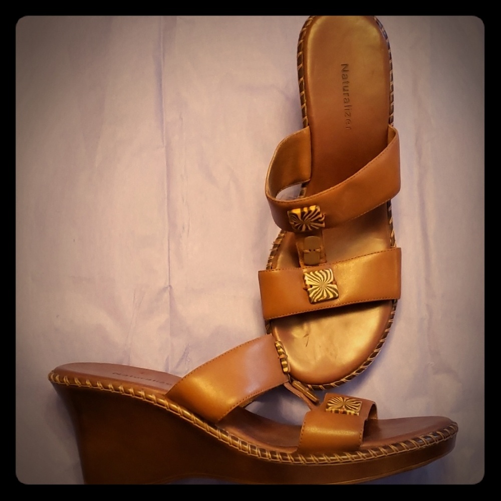 Naturalizer Sandals